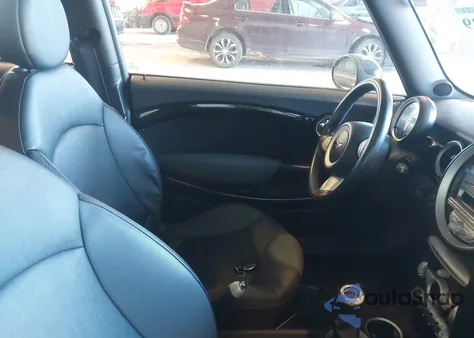 2009 Mini John Cooper Works from USA, damaged, VIN WMWMF93579TF96358